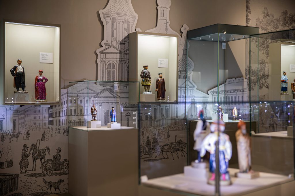 Фото 43 — Искусство народов России в музее